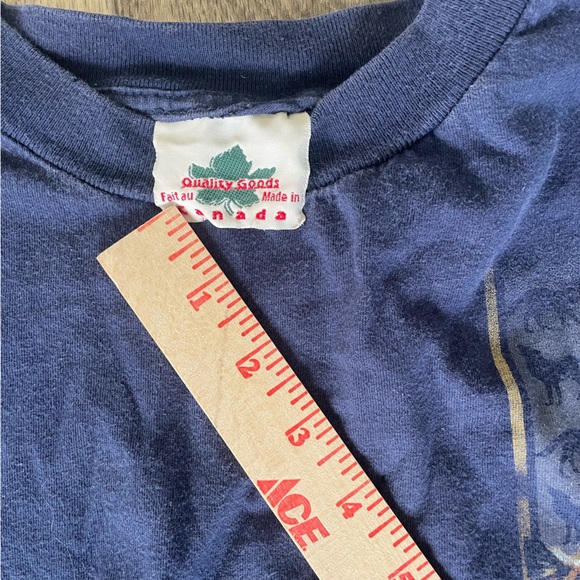 VTG Saskatoon, Saskatchewan Wolf XL Tee - Picture 3 of 5